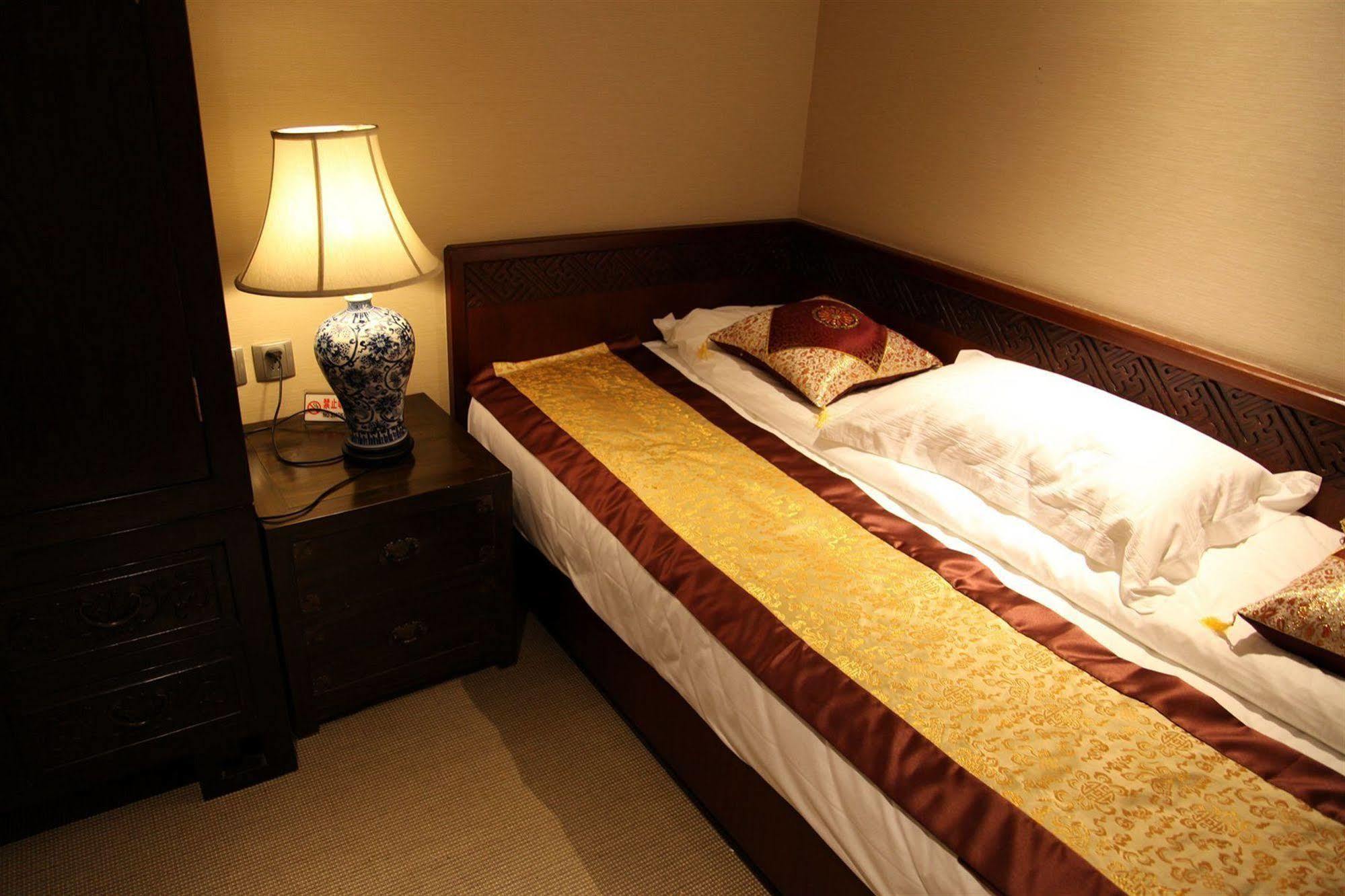 Beijing Imperial Courtyard Hotel Экстерьер фото